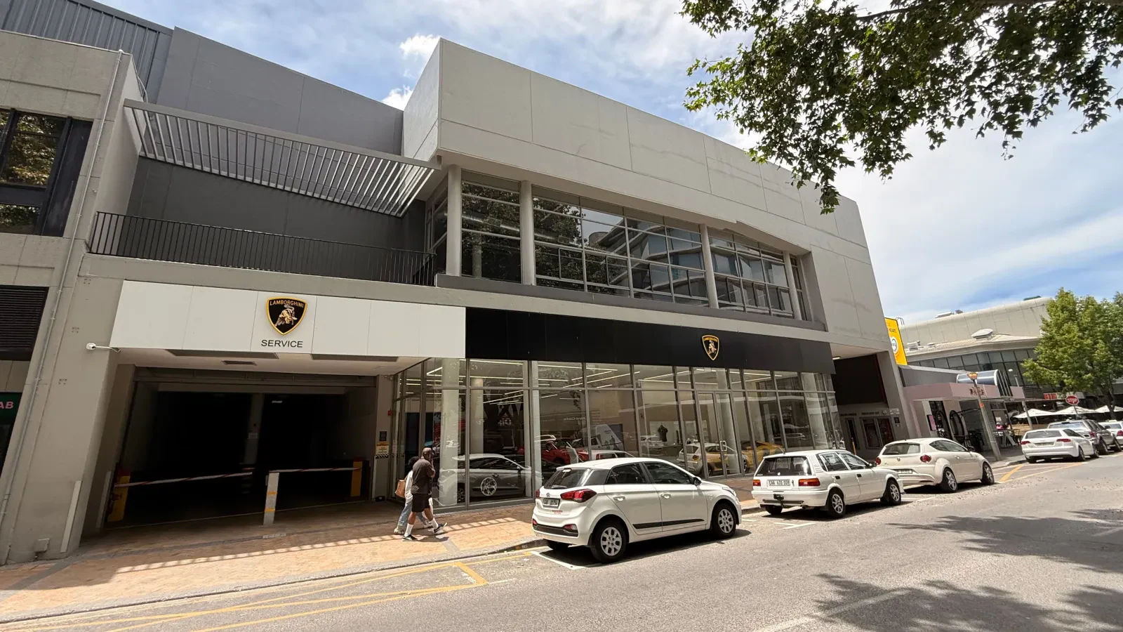Dreyer Street Market: The Heart of Claremont's Retail Scene