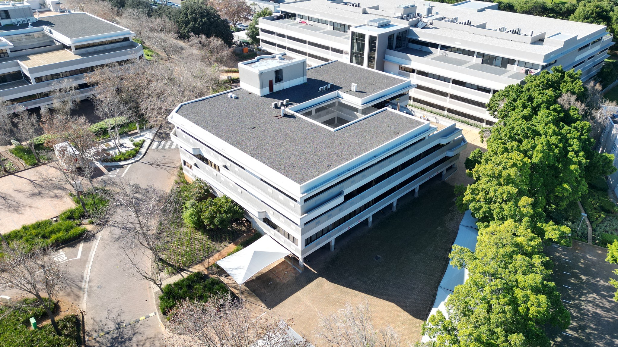 Golf Park, Pinelands - building photo 5