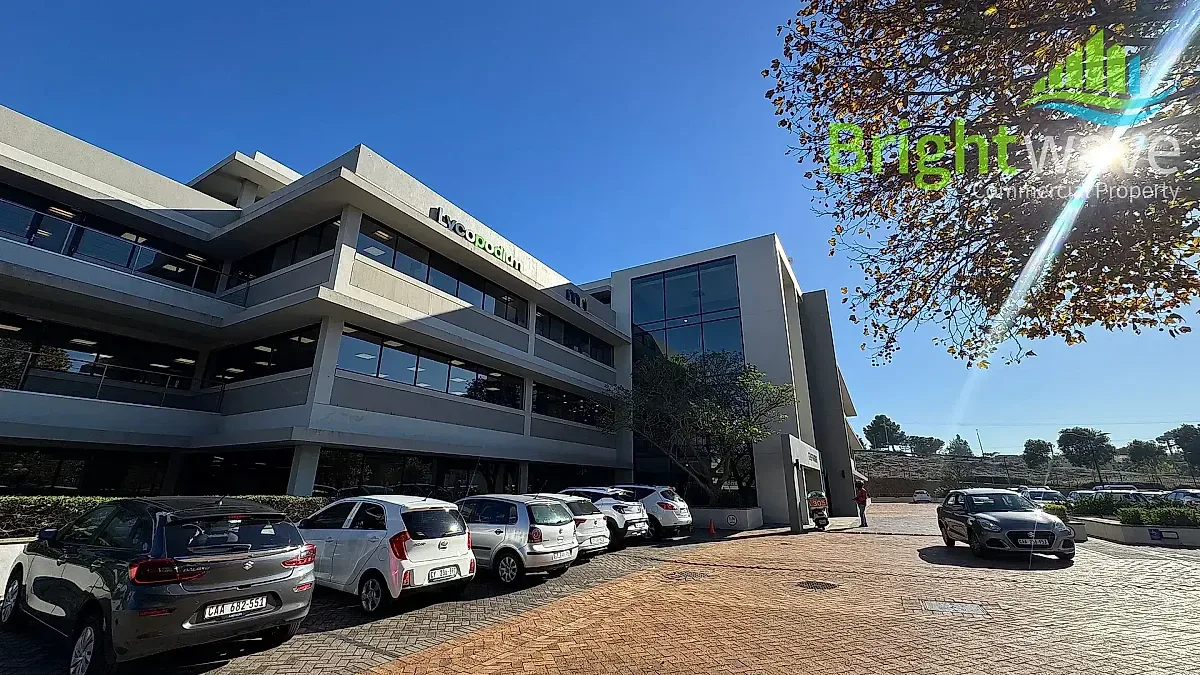 Golf Park, Pinelands - building photo 8
