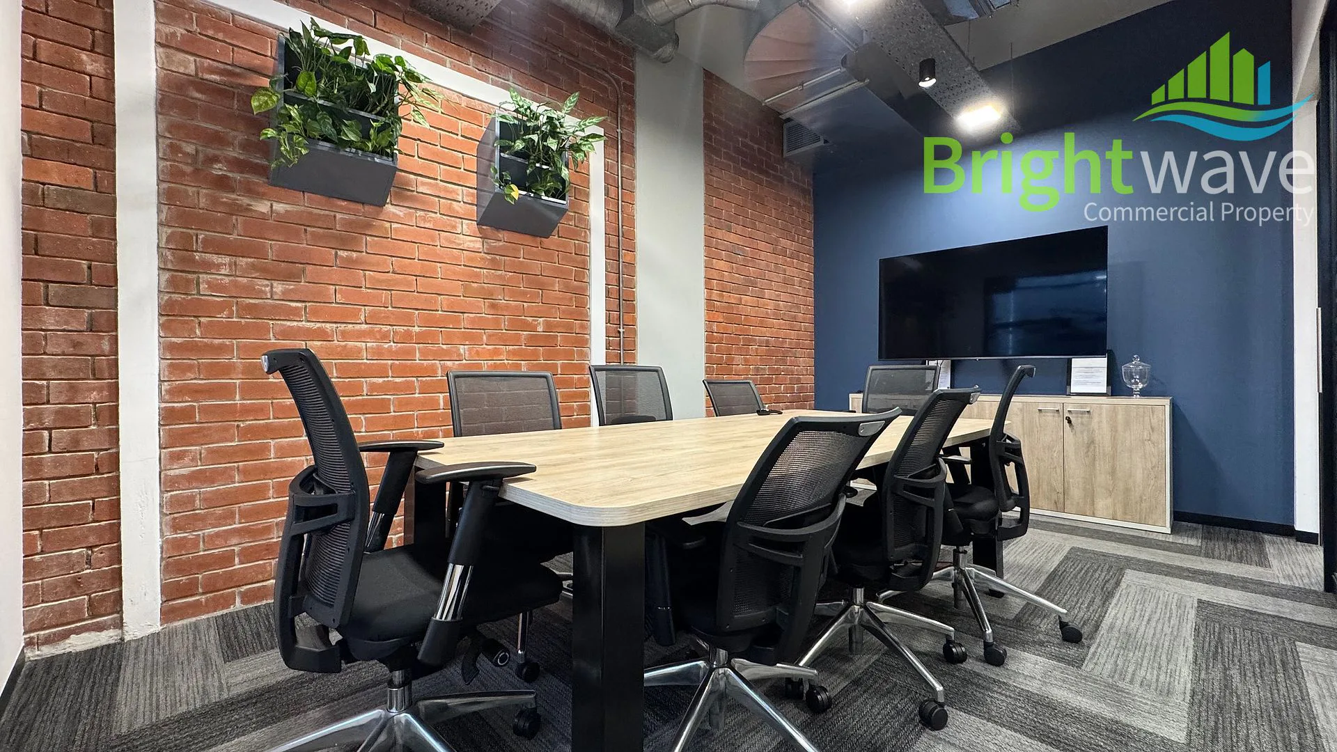 107 m² Office in Observatory