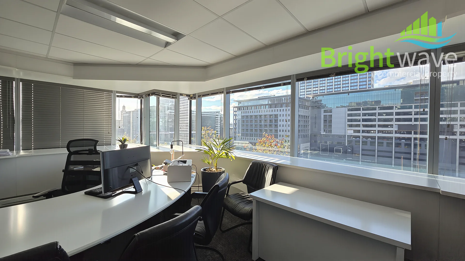 401 m² Office in Foreshore