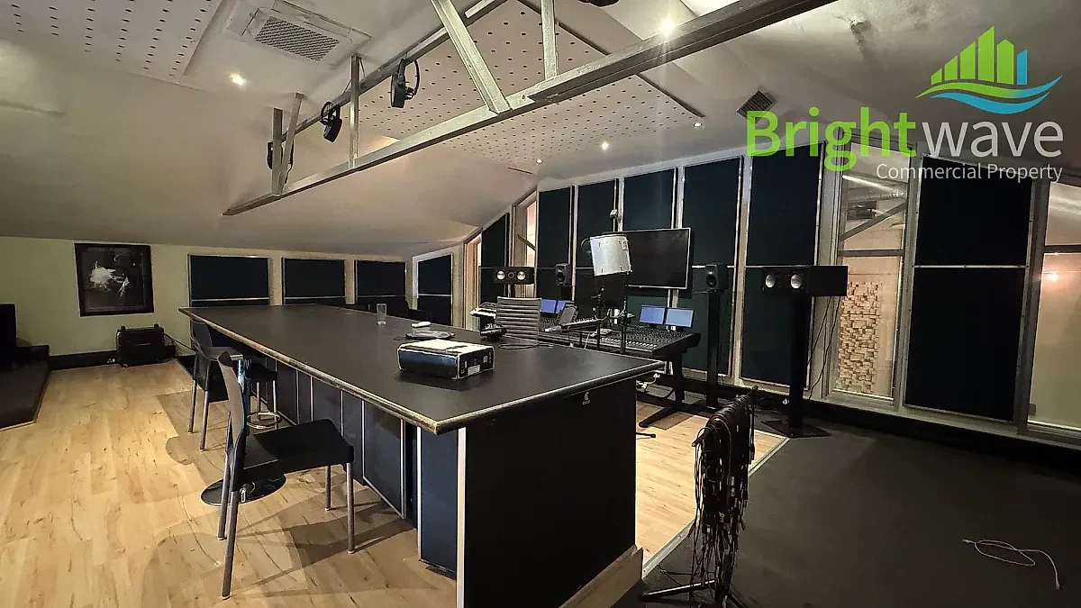 Waverley Business Park, Observatory — office for rent