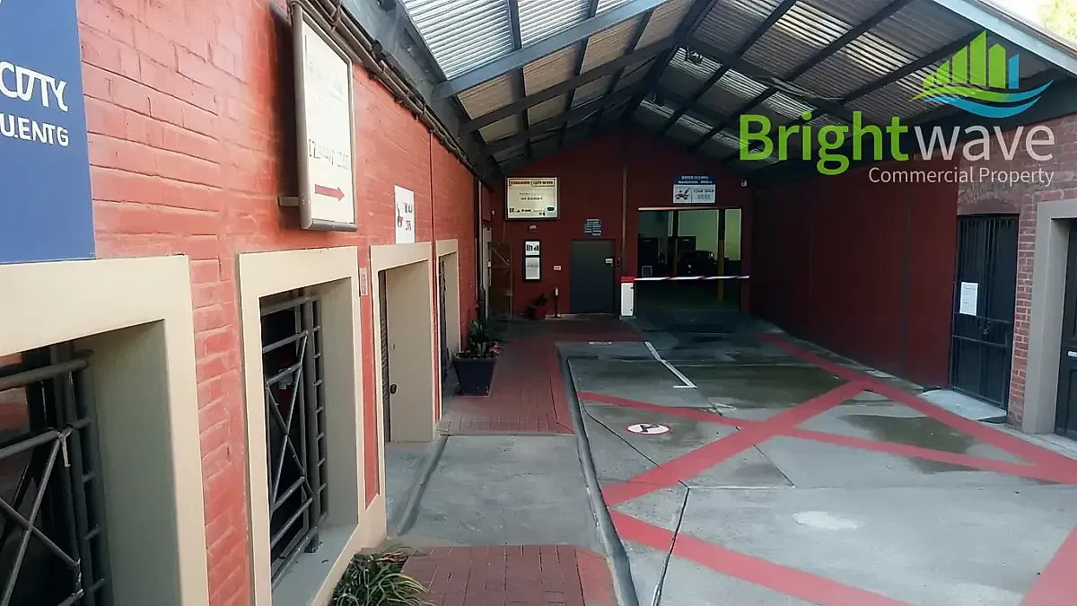 Open plan warehouse area at Waverley Business Park
