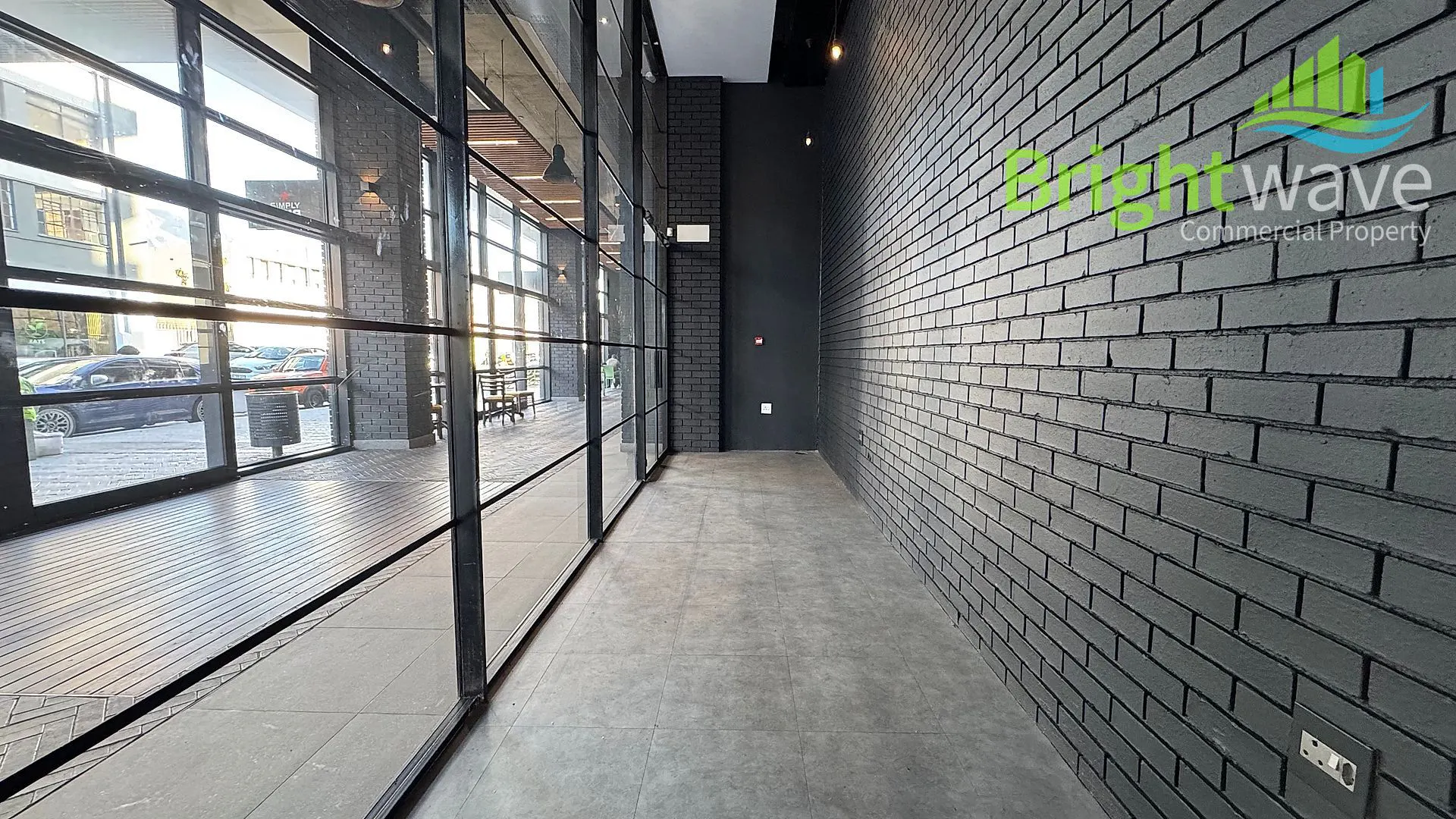 WEX 1, Woodstock, retail for rent