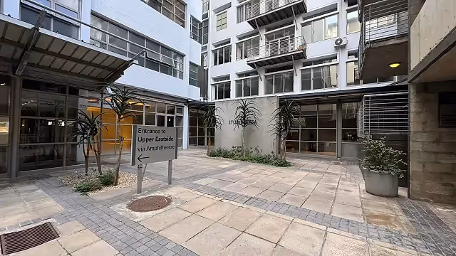 Upper East Side, 31 Brickfield Road in Salt River, exterior view.