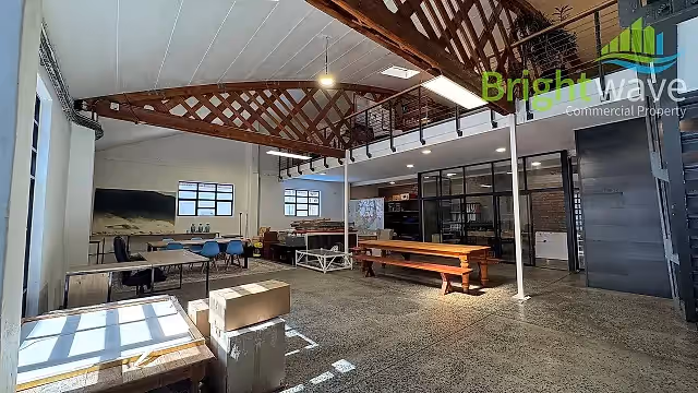 Office to let at Salt Orchard, Salt River, Cape Town in Salt River.