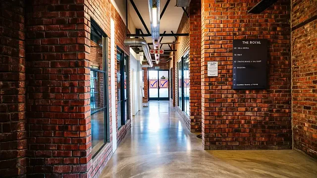 The Royal, Salt River - building photo 1
