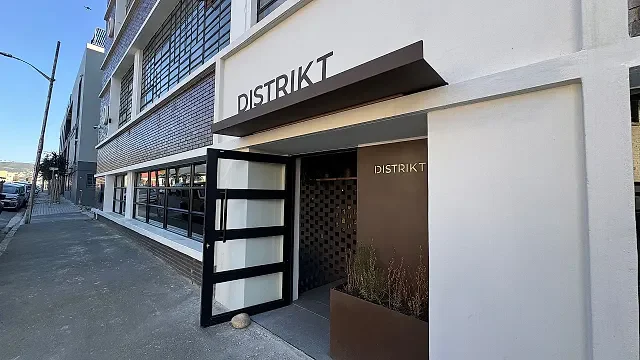 10 Searle street, Woodstock, Woodstock - building photo 1