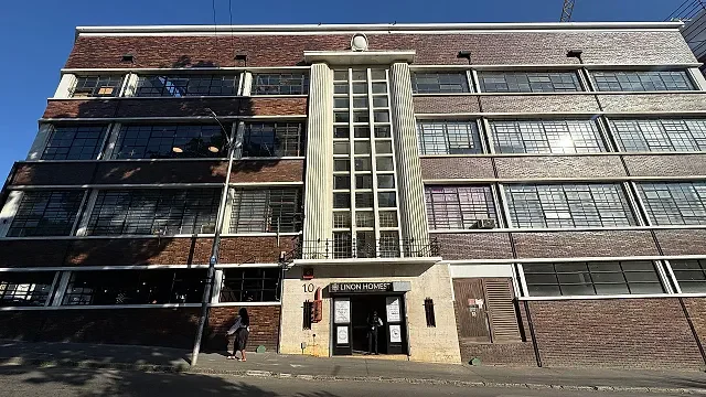 10 Searle street, Woodstock, Woodstock - building photo 2