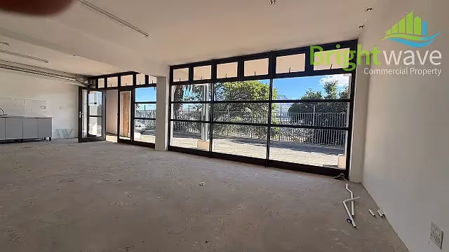 Office to let at M5 Business Park, M5 Business Park, Ndabeni in Maitland.