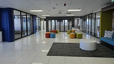 Manhattan Plaza office space to let in Tyger Valley