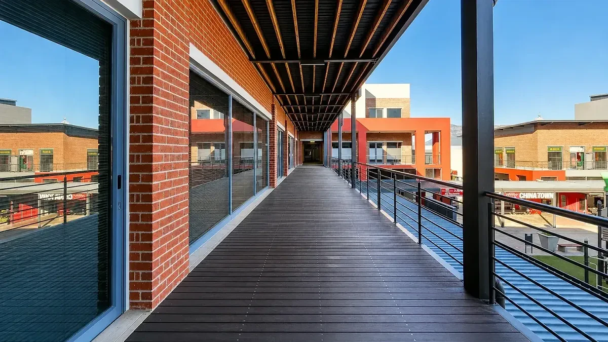 Sable Square, Century City - building photo 9