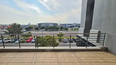 Sable Square, available office to let in Century City