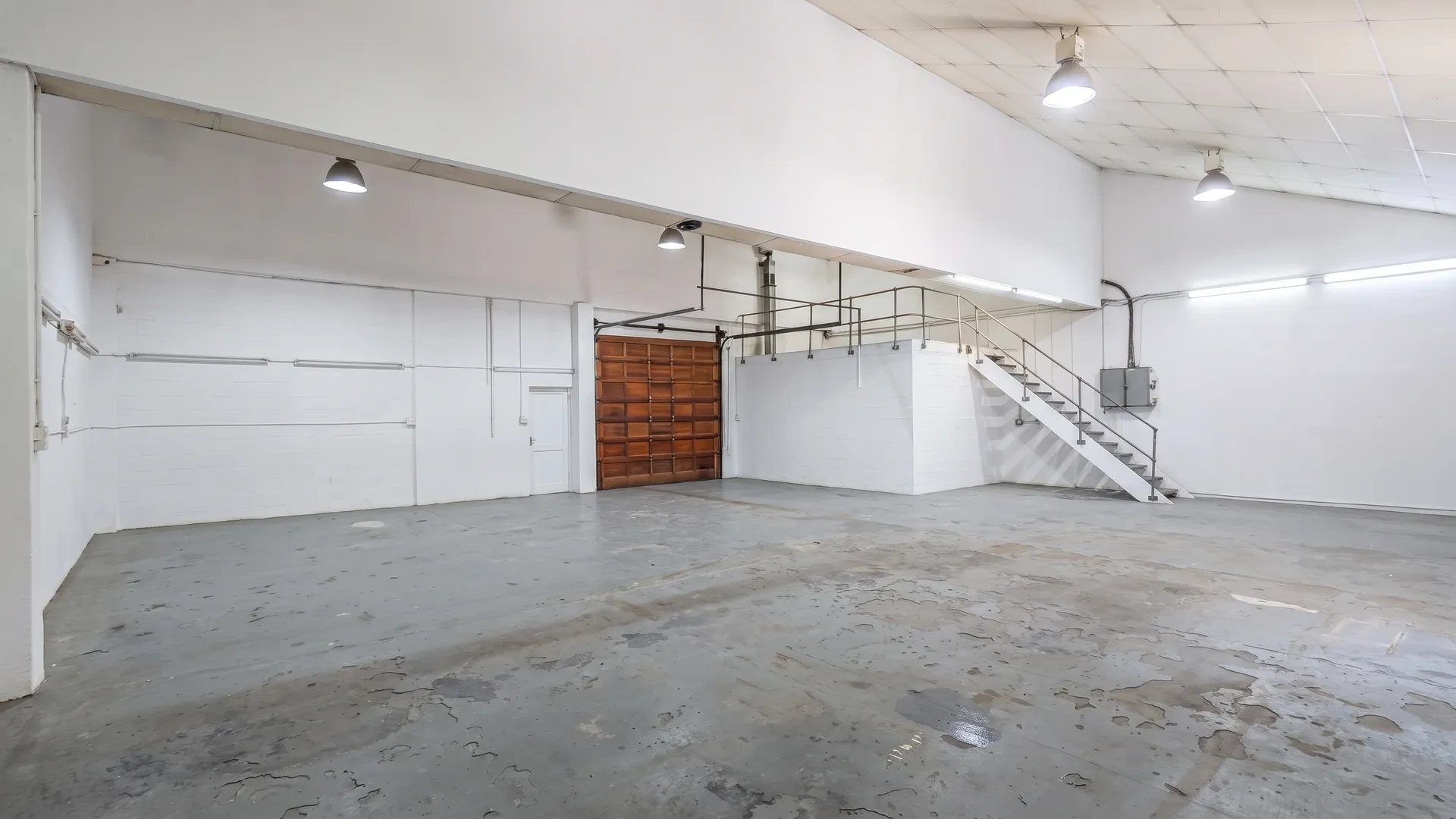 28 Marine Drive, available industrial to let in Paarden Eiland