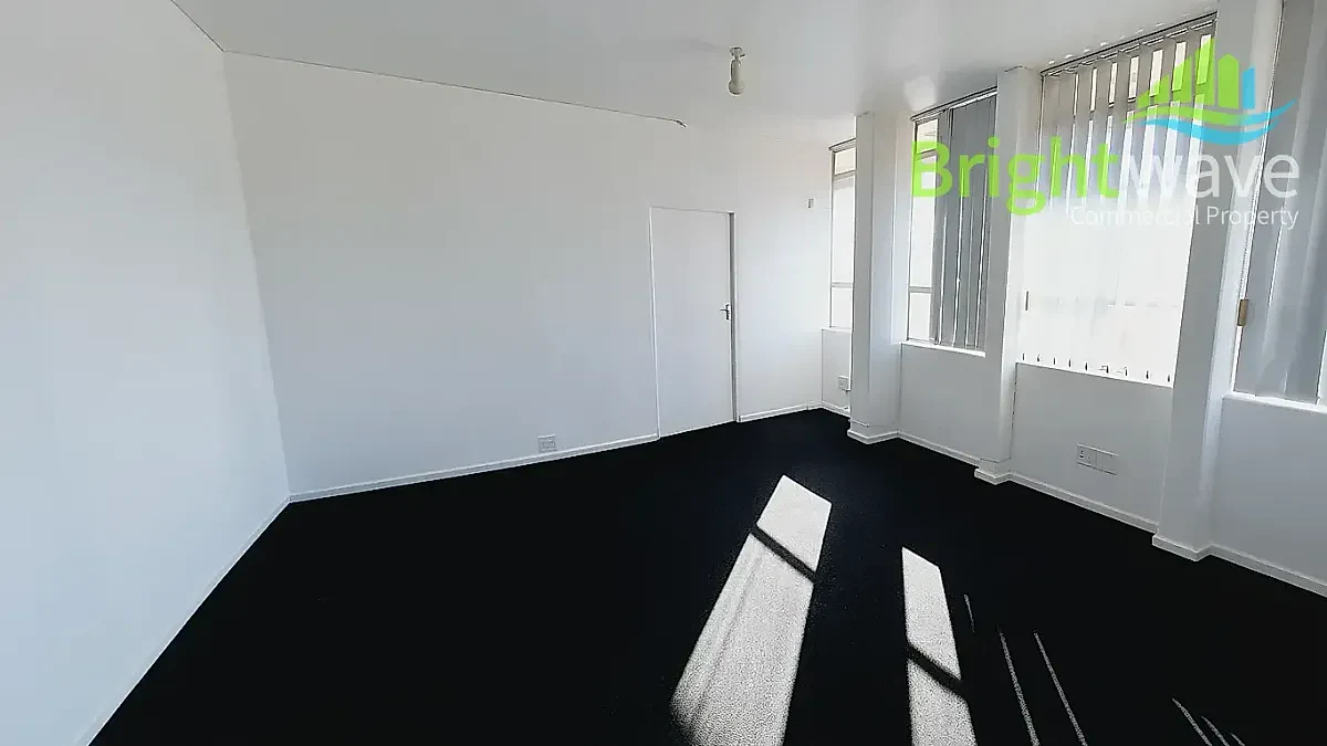 Marshall House office space to let in Claremont