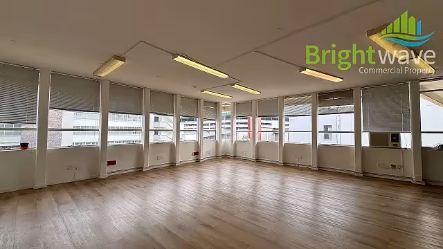 Office to let at Marshall House in Claremont.