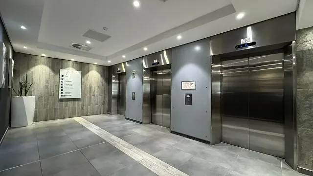 Grove Exchange, Claremont - building photo 2