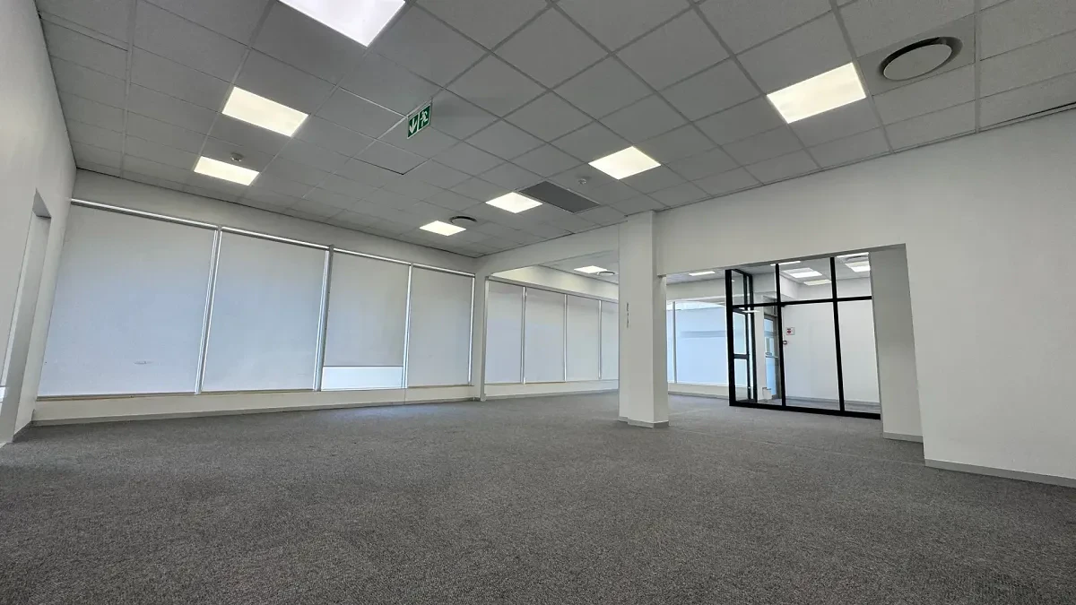 200 on Main Road office space to let in Claremont