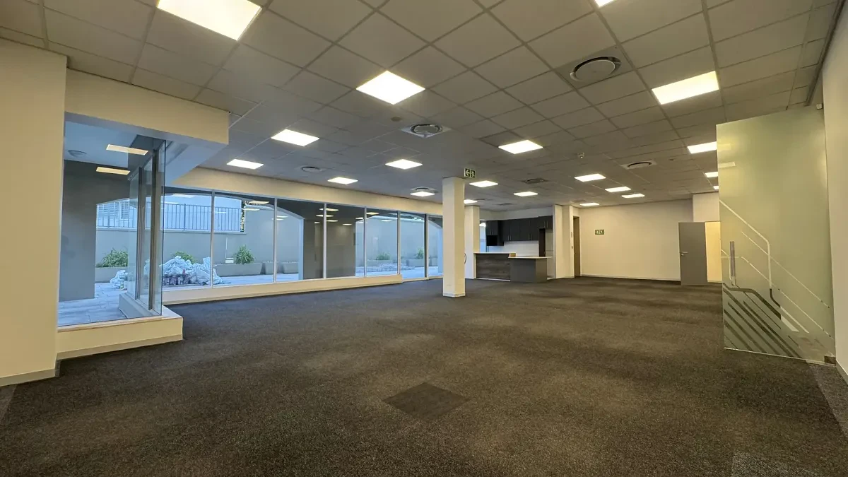 200 on Main Road office space to let in Claremont