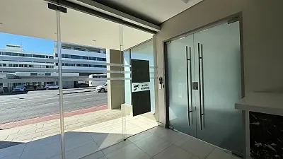 200 on Main Road, Claremont, office for rent