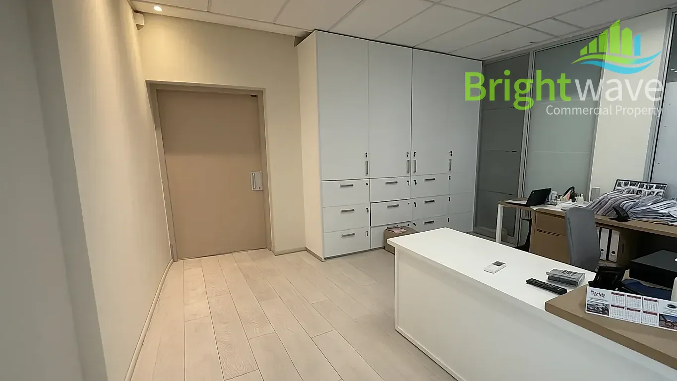 Office layout at Boundary Terraces, Newlands