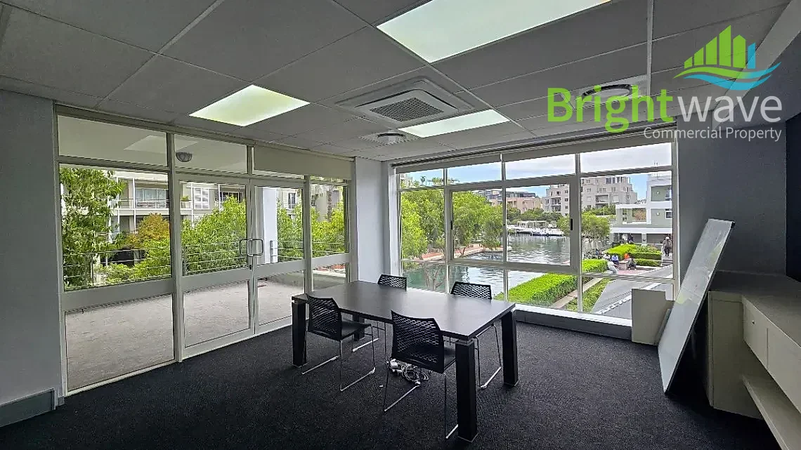 7 West Quay Road, West Quay, V&A Waterfront, available office to let in V&A Waterfront