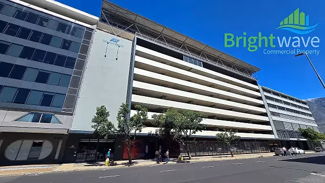 2029.7 m2 office to let at 25 Jan Smuts Street, Oceana House, Foreshore in Foreshore, exterior interior.