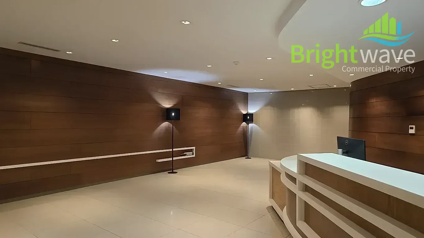 Open plan office area at 25 Jan Smuts Street, Oceana House, Foreshore