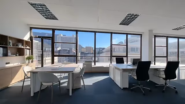 Office to let at VALUTA HOUSE in Cape Town CBD.