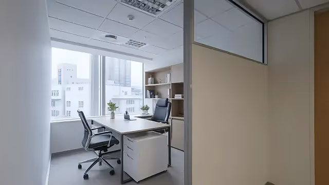 434.95 m2 office to let at SA RESERVE BANK BUILDING in Cape Town CBD, office interior.