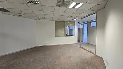 SA RESERVE BANK BUILDING, Cape Town CBD, office for rent