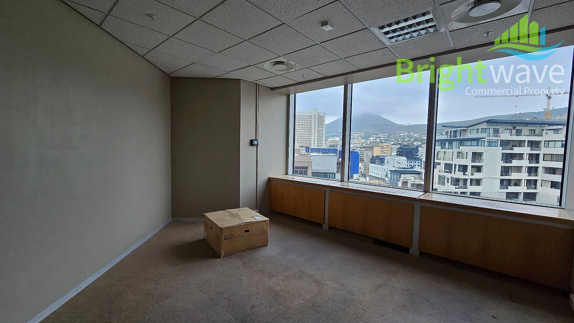 Office layout at SA RESERVE BANK BUILDING, Cape Town CBD