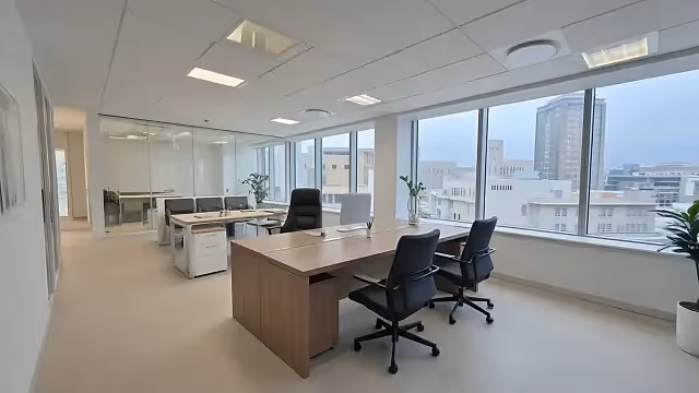 655.8 m2 office to let at SA RESERVE BANK BUILDING in Cape Town CBD, office interior.