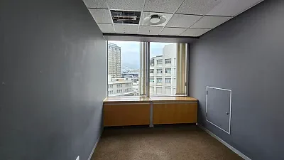 Office layout at SA RESERVE BANK BUILDING, Cape Town CBD