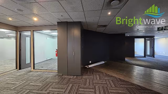 Office to let at SA RESERVE BANK BUILDING in Cape Town CBD.