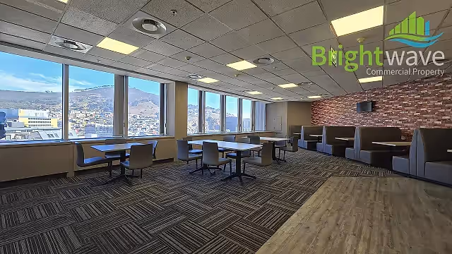 Office to let at SA RESERVE BANK BUILDING in Cape Town CBD.