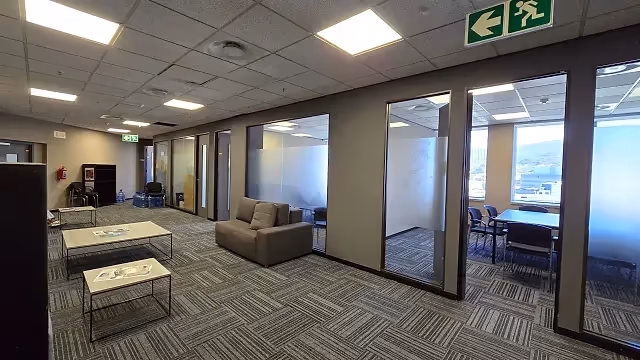 Office to let at SA RESERVE BANK BUILDING in Cape Town CBD.