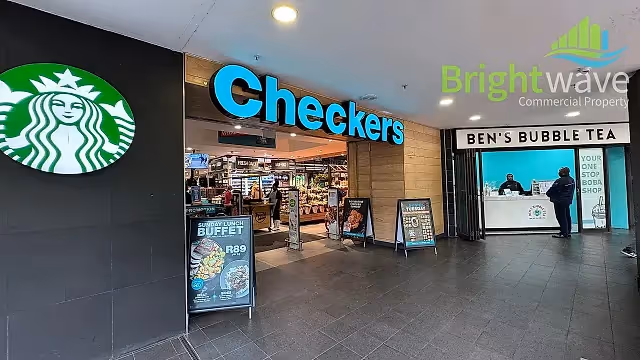 Retail space at Riverside Mall