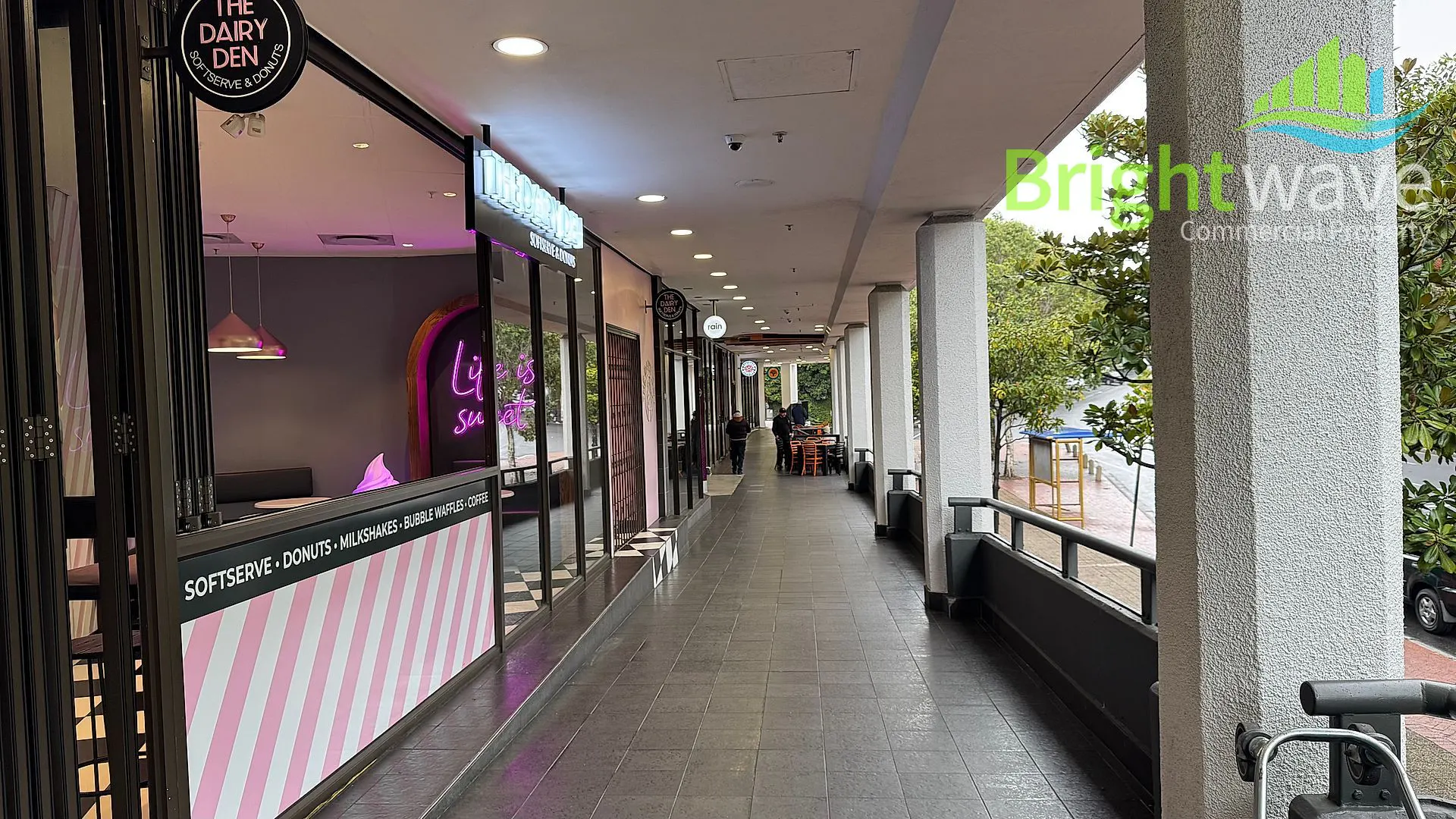 Retail layout at Riverside Mall, Rondebosch