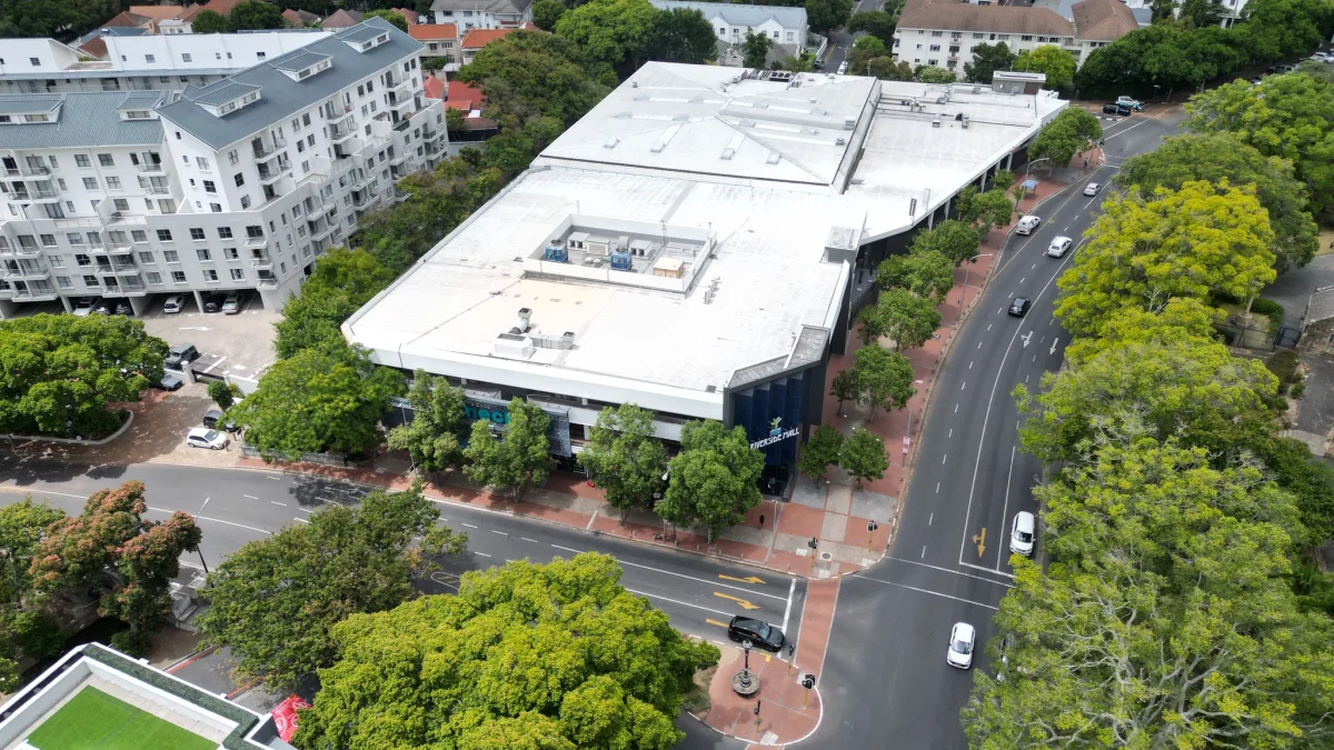 Riverside Mall commercial property in Rondebosch