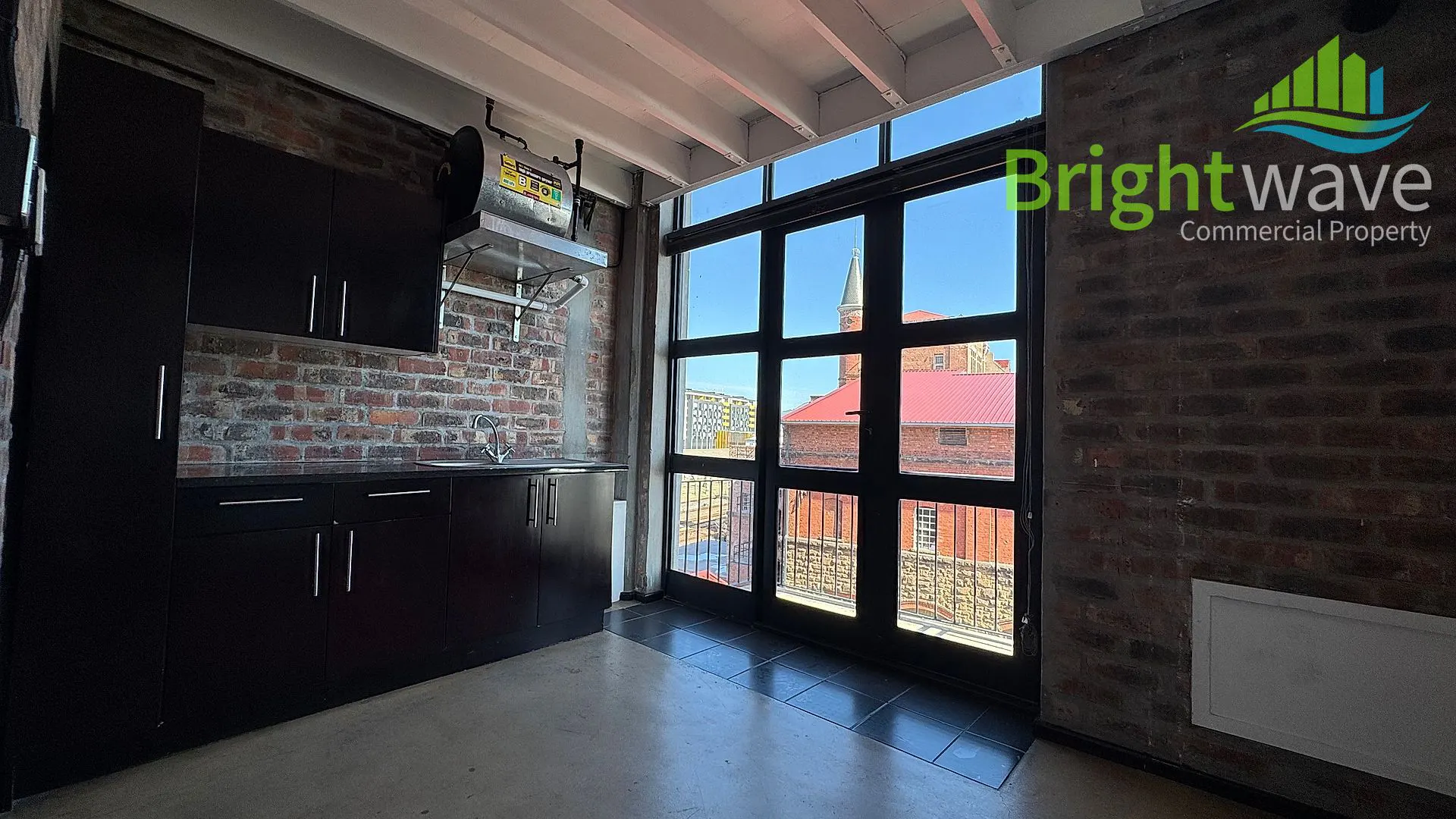 Old Castle Brewery, available office to let in Woodstock