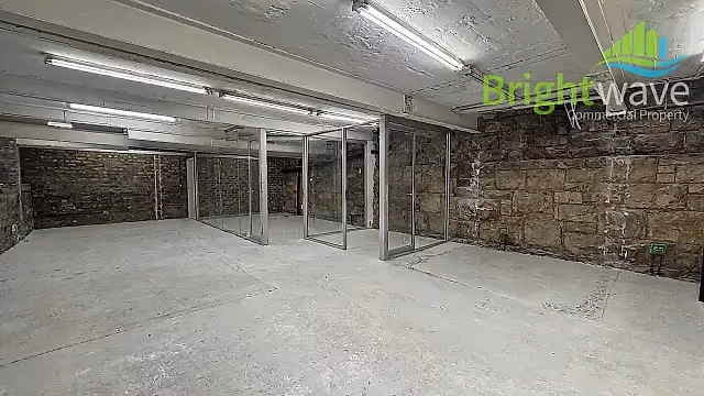 109 m2 office to let at Old Castle Brewery in Woodstock, open plan interior.