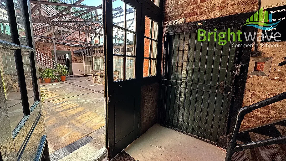 Old Castle Brewery, Woodstock — office for rent