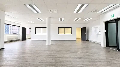 Buchanan Chambers, available office to let in Claremont