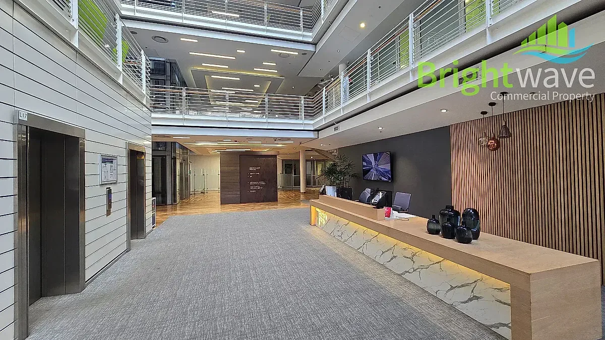 19 Dock Rd, Merchant House, V&A Waterfront - photo 3