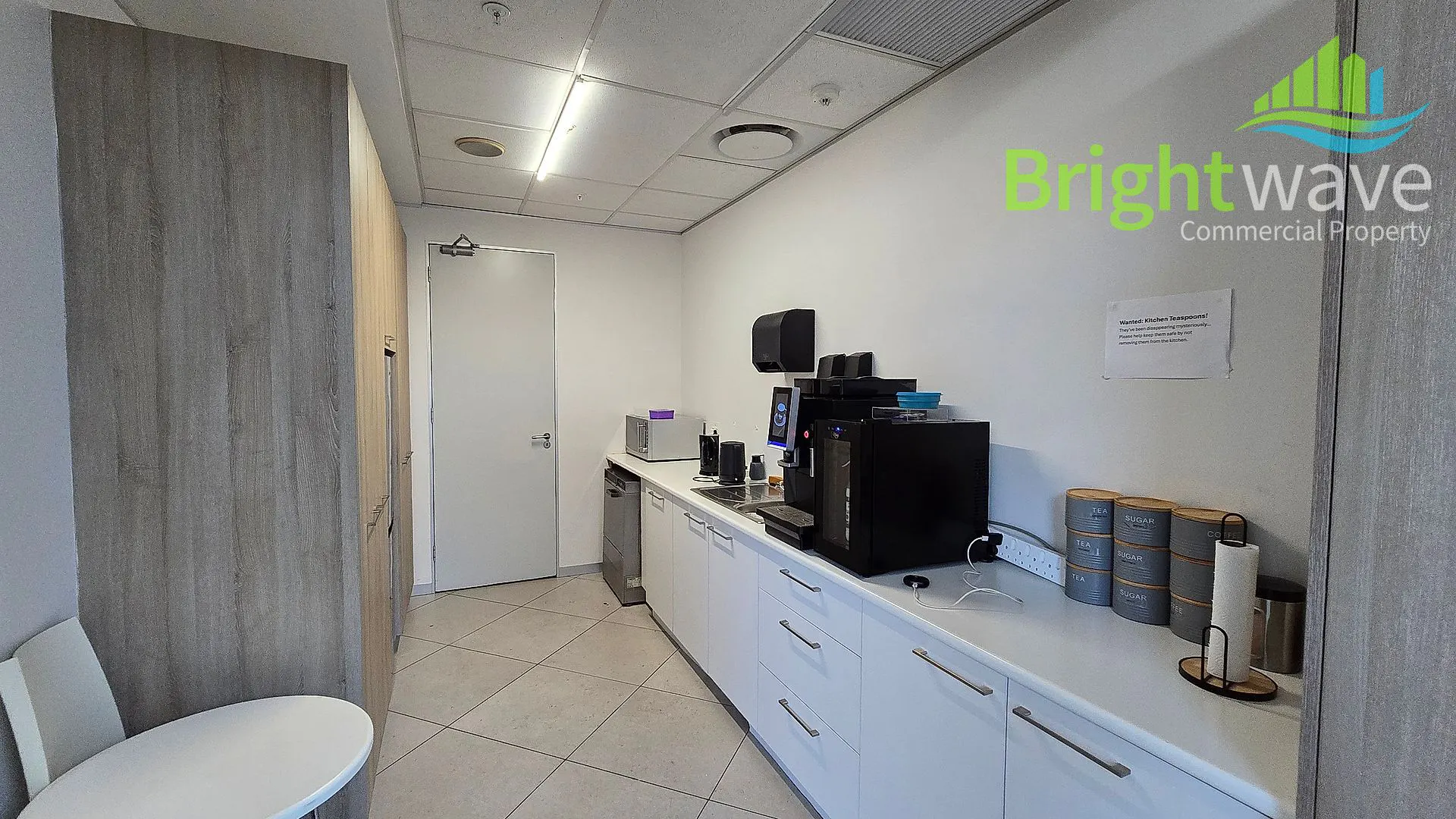 Office layout at 19 Dock Rd, Merchant House, V&A Waterfront, V&A Waterfront