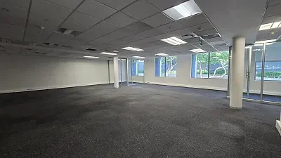 19 Dock Rd, Merchant House, V&A Waterfront, available office to let in V&A Waterfront
