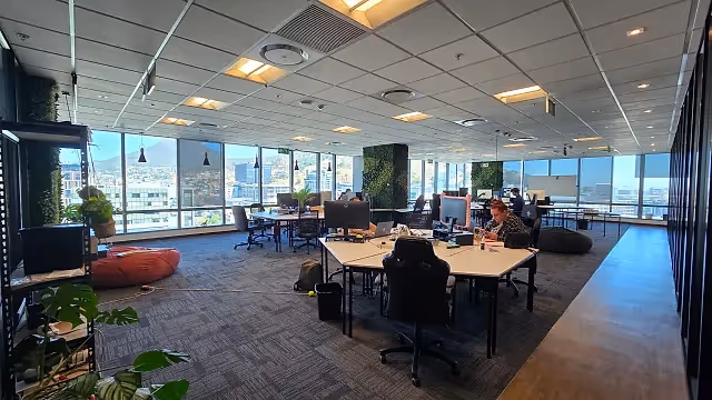 Office to let at 4 Bree Street, Portside Tower, Cape Town CBD in Cape Town CBD.
