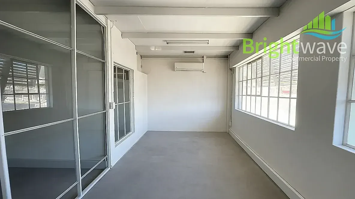 Office layout at Woodlands House, Woodstock