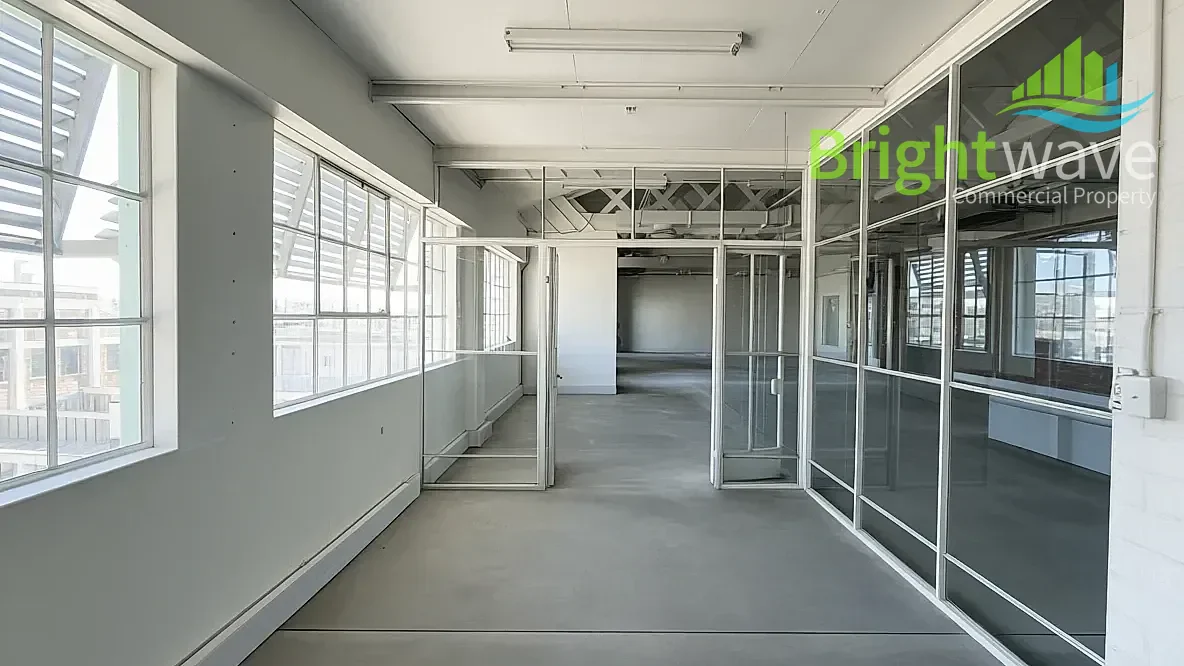 Woodlands House, available office to let in Woodstock